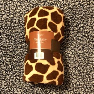 Giraffe Print Throw
